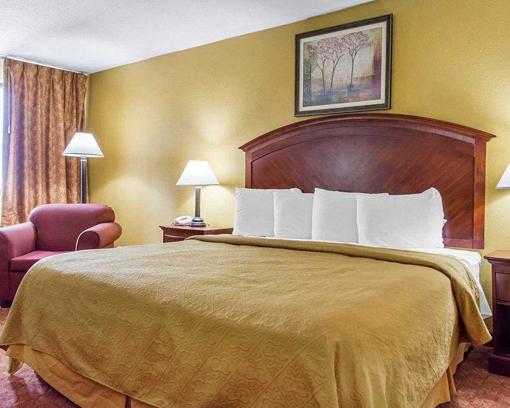 Quality Inn & Suites Miamisburg - Dayton South Room photo